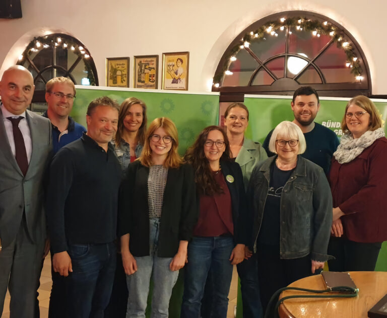 Verschwörungstheorien Thema bei der Bezirksversammlung in Amberg