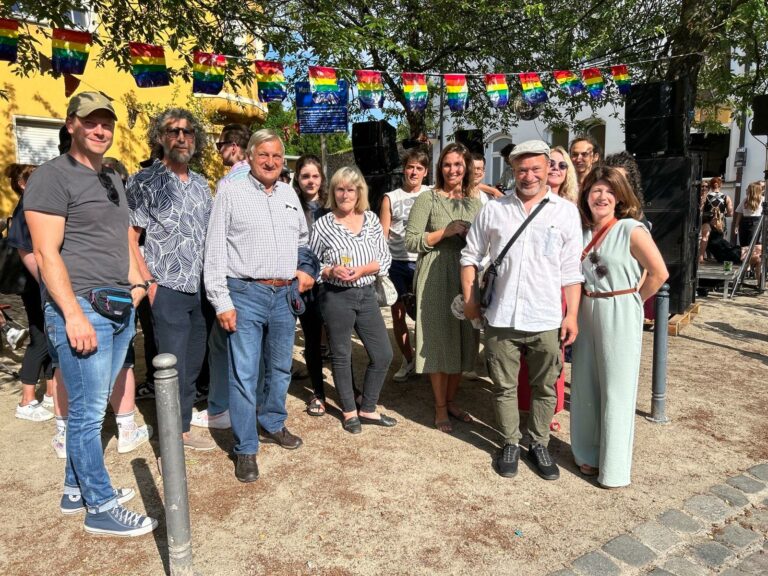 Grüner Farbtupfer beim 51. Bürgerfest